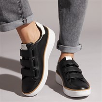 Cole Haan Womens Grandpro Topspin Triple Strap Trainers Black/White