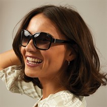 Suuna Womens Classic Oval Sunglasses Black
