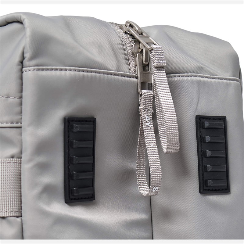 AY Studios Wochenendtasche Silber