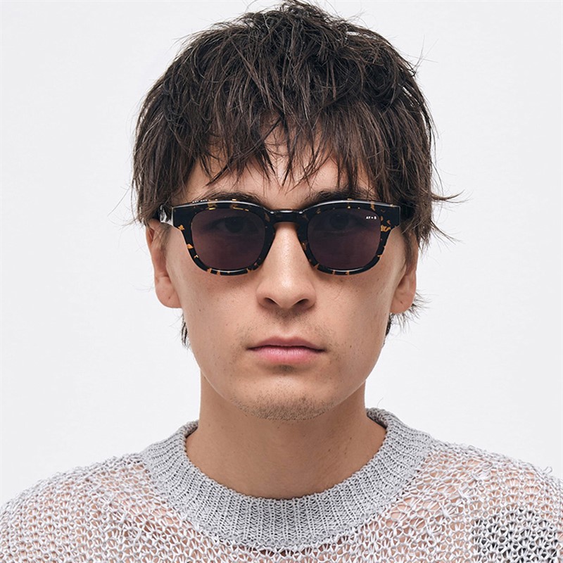 AY Studios Lunettes de soleil Yonder Transparent Havana