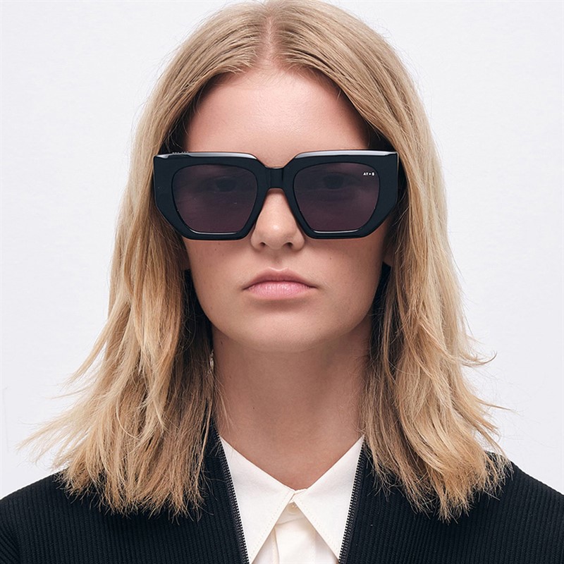 AY Studios Lunettes de soleil flash Noir