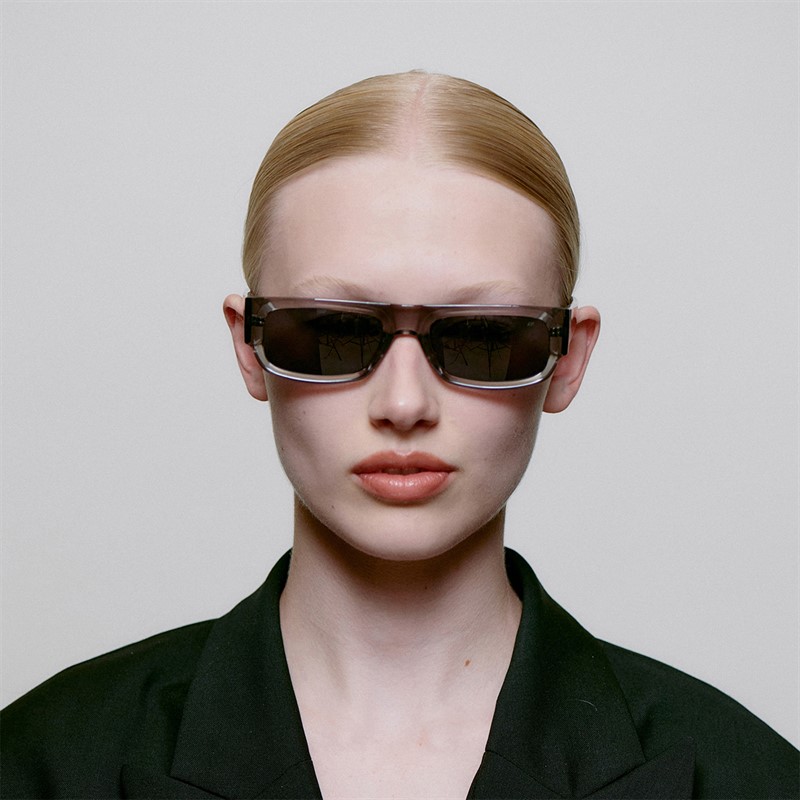 A Kjærbede Jean Solbriller Grey Transparent