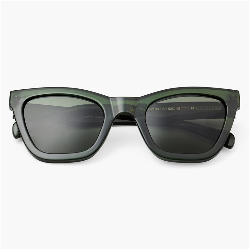 A Kjærbede Store Kanye Solbriller Dark Green Transparent