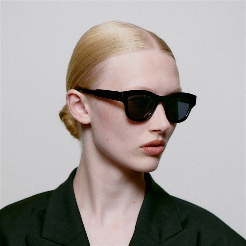 A Kjærbede Lane Solbriller Sort