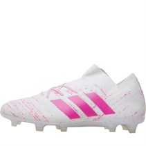 Mandmdirect football boots online