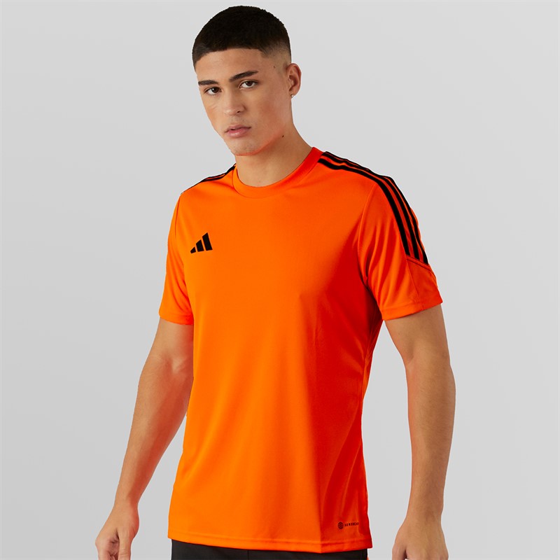 adidas T-shirt Tiro 23 Club Slim dla niego kolor pomarańczowy/czarny