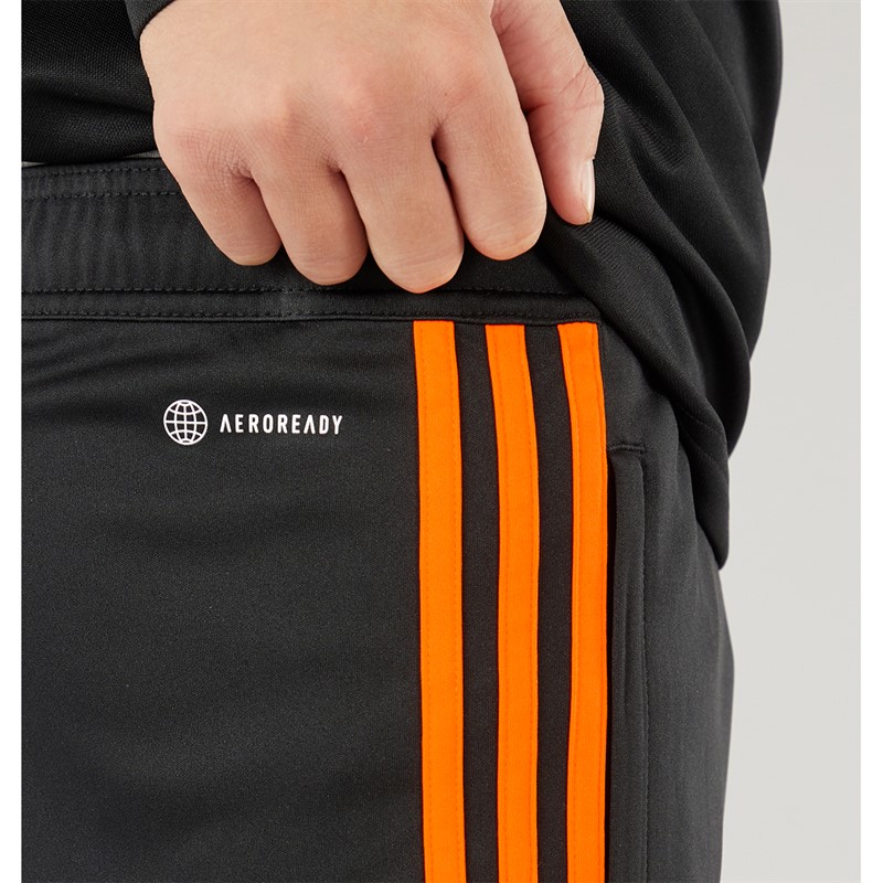 adidas Junior Tiro 23 Club Trainingsshorts Schwarz/Signal Orange