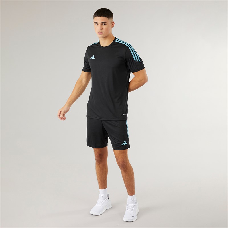 adidas Herren Tiro 23 Club Slim Trainings T Shirt Schwarz/Preloved Blau