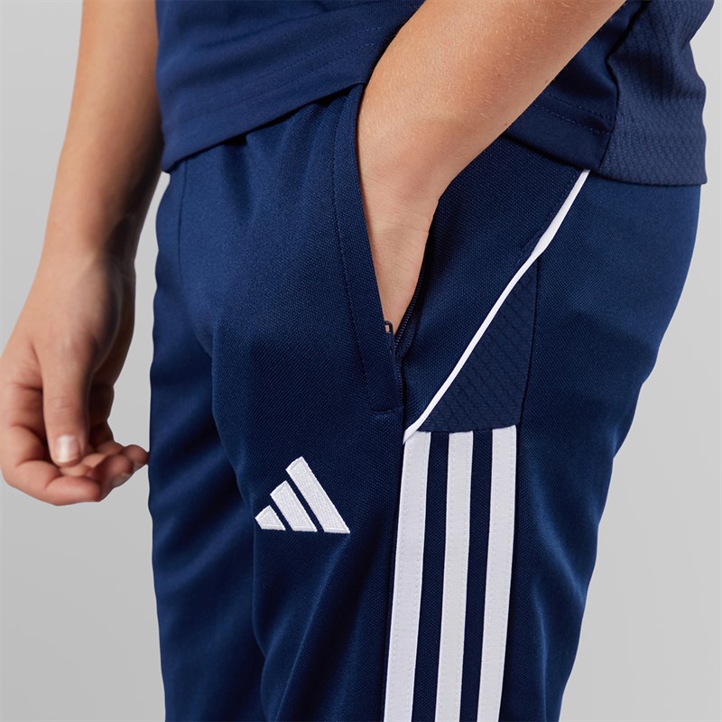 adidas Spodnie dresowe Junior Tiro 23 League dla juniorów kolor Team Navy Blue