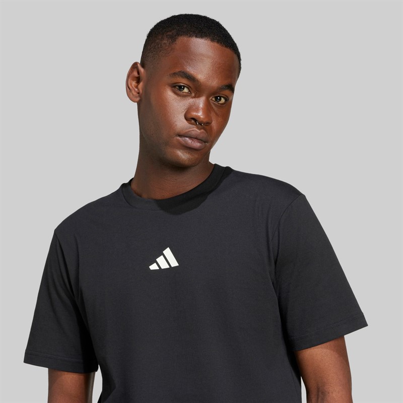 adidas Herren City Escape Space Grafik T Shirt Schwarz