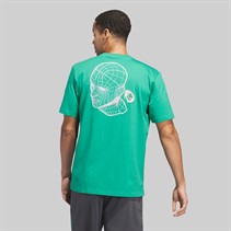 adidas T-shirt z graficznym nadrukiem z tyłu dla niego kolor Semi Court Green