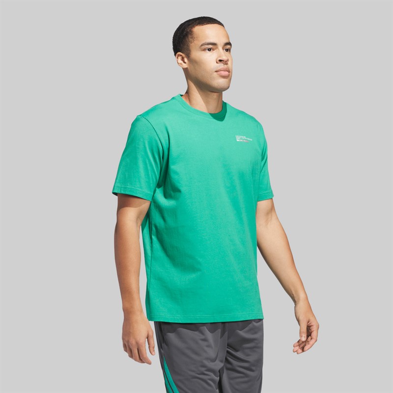 adidas Herren Mind Trips Back Grafik T Shirt Semi Court Green
