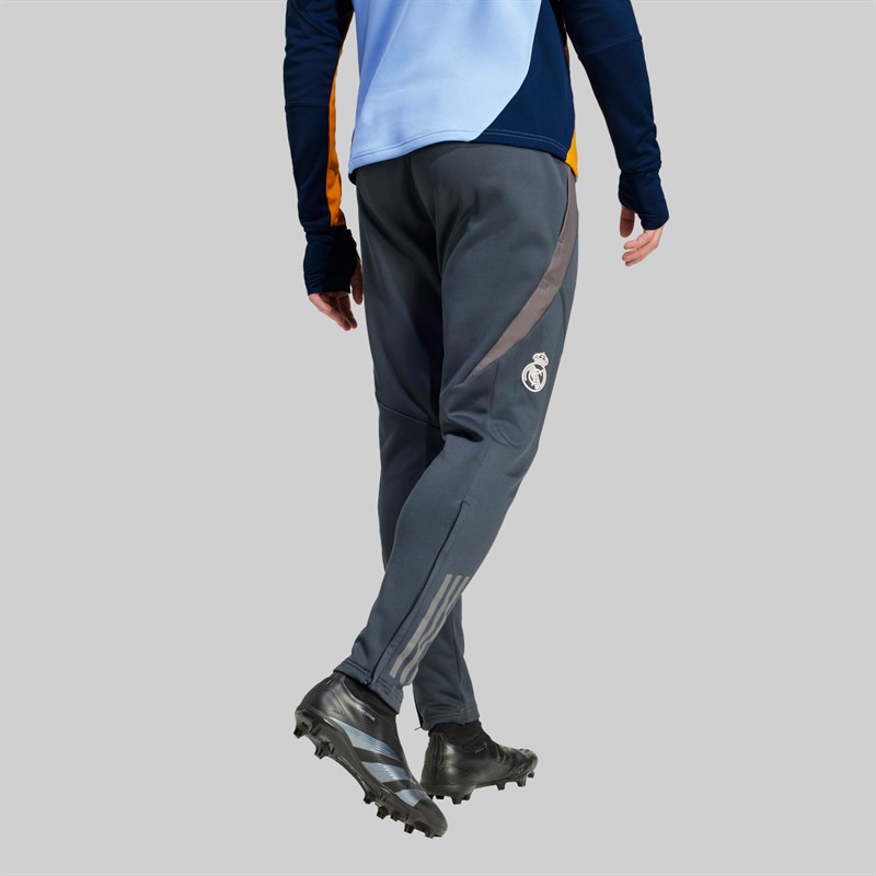 adidas Herren RMCF Real Madrid 24/25 Tiro Winterized Trainingshose Dark Grey/Putty Mauve/Charcoal