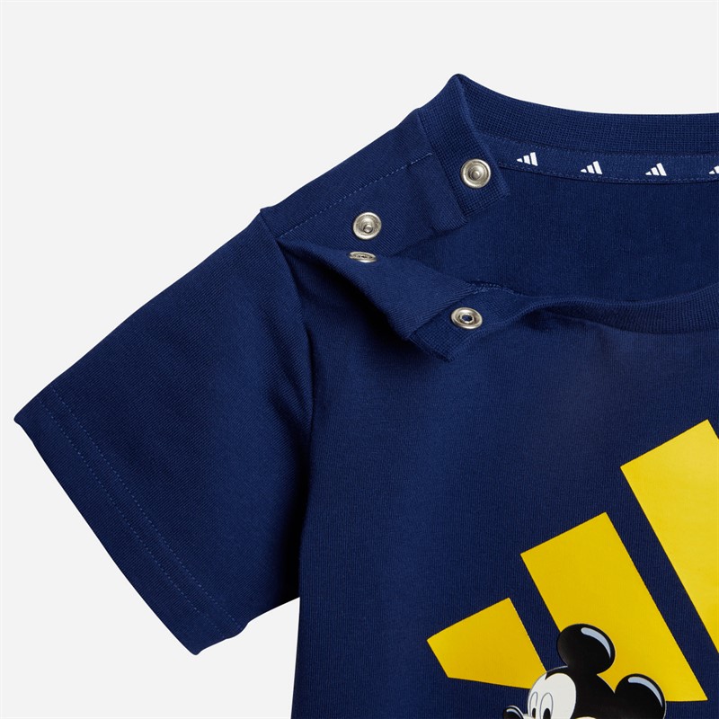 adidas Wielopak koszulka i spodenki Disney Mickey Mouse dla dzieci kolor Dark Blue/Crew Yellow