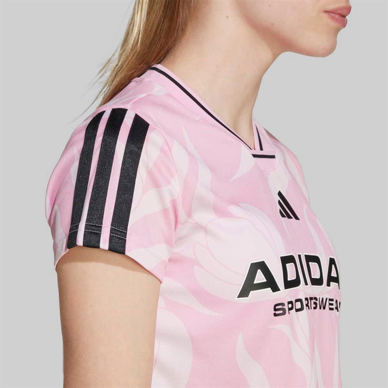 adidas Junior Girls House Of Tiro Colours Of Football Cropped T-Shirt True Pink/Black