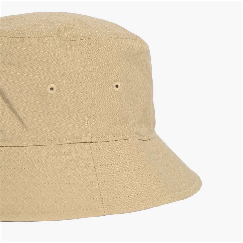 adidas Sportswear Classic Bucket Hat Warm Sand/Black
