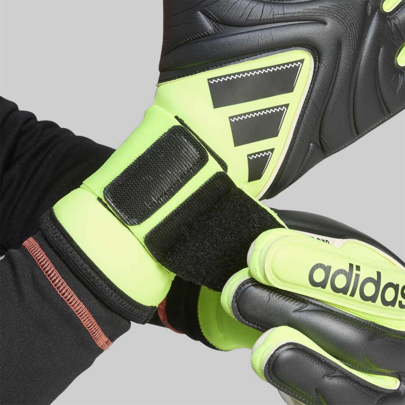 adidas Copa Pro Goalkeeper Gloves Black/Black/Lucid Lemon