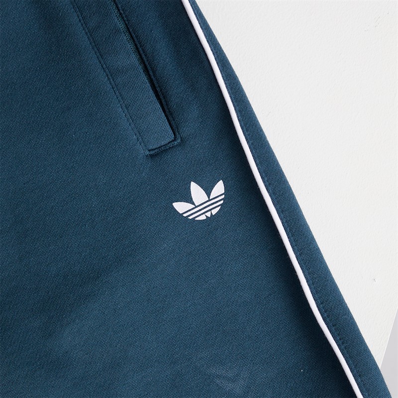 adidas Originals Junior Boys Adicolor Sweat Shorts Arctic Night