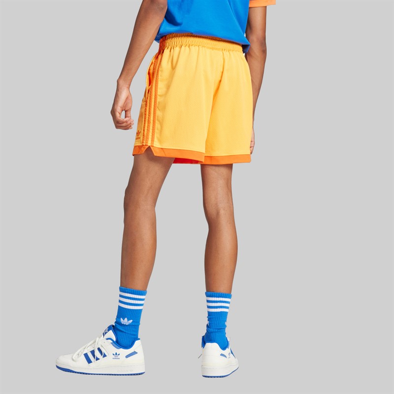 adidas Originals Herren Lochmuster Shorts Real Gold