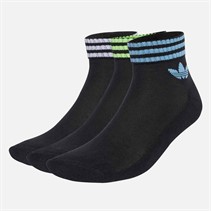 adidas Originals Mens 3-Stripes Trefoil Three Pack Ankle Socks Black/Ash Blue/Signal Green