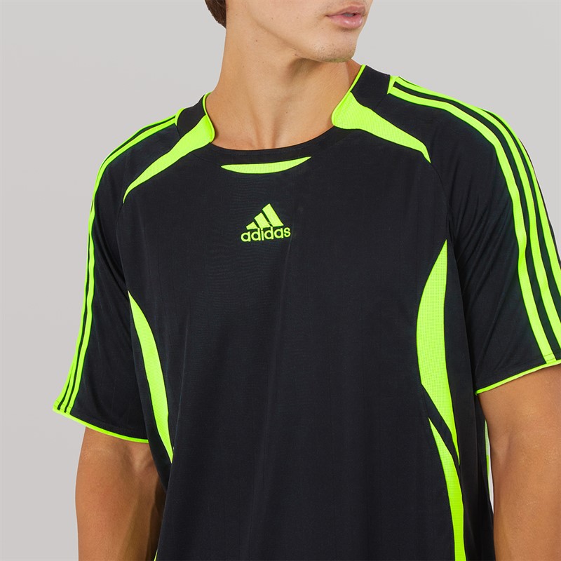 adidas Originals Mens Teamgeist Adicolor T-Shirt Black/Signal Green