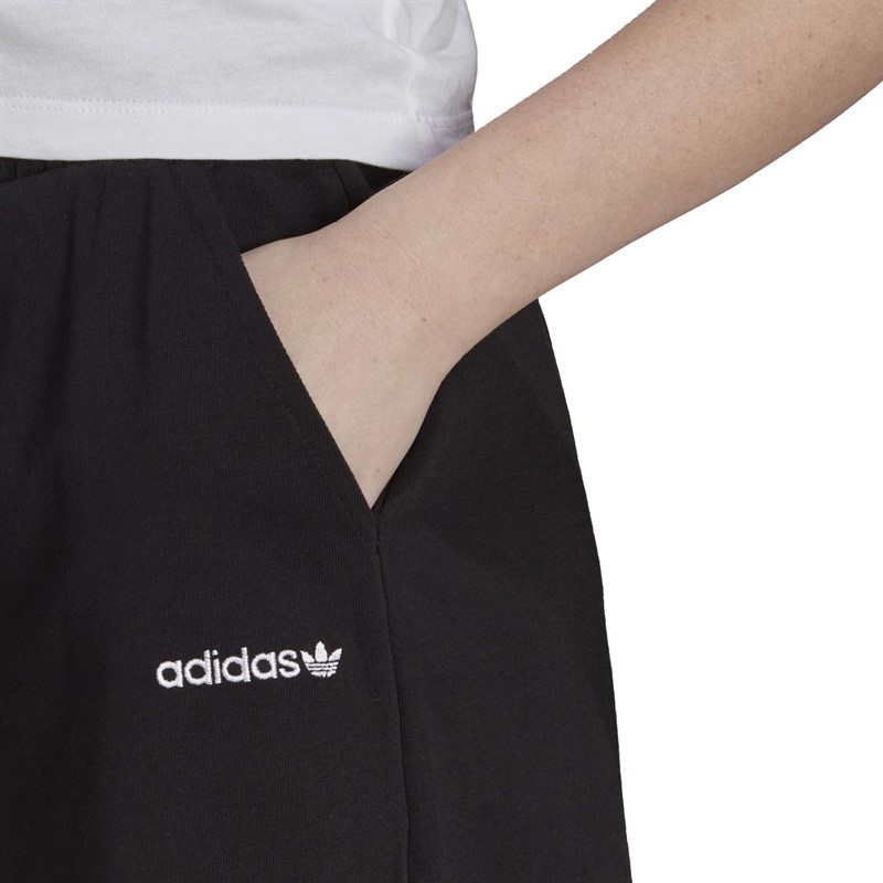 adidas Originals Womens Adicolor Shattered Trefoil Shorts Black