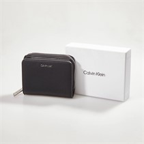 Calvin Klein Womens Medium Zip Purse CK Black