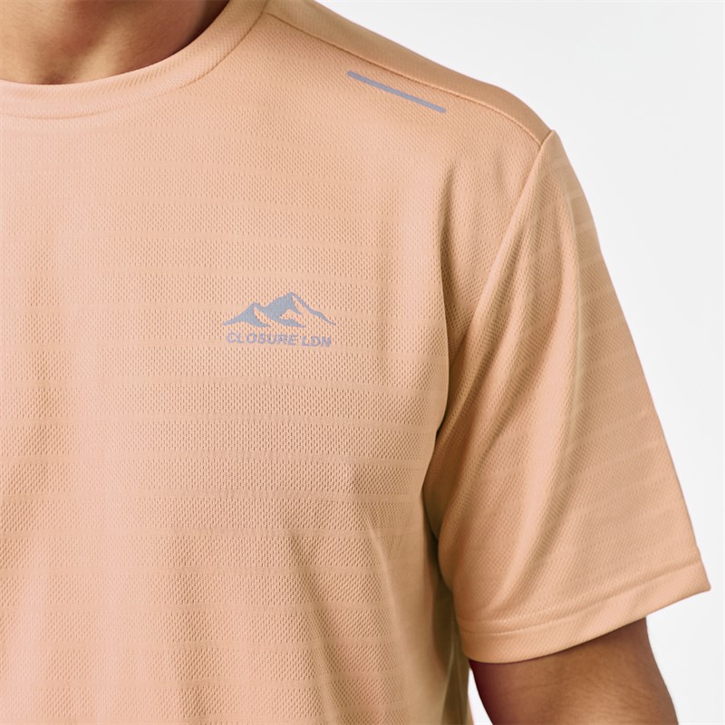 Closure London Mens Training T-Shirt And Shorts Set Peach