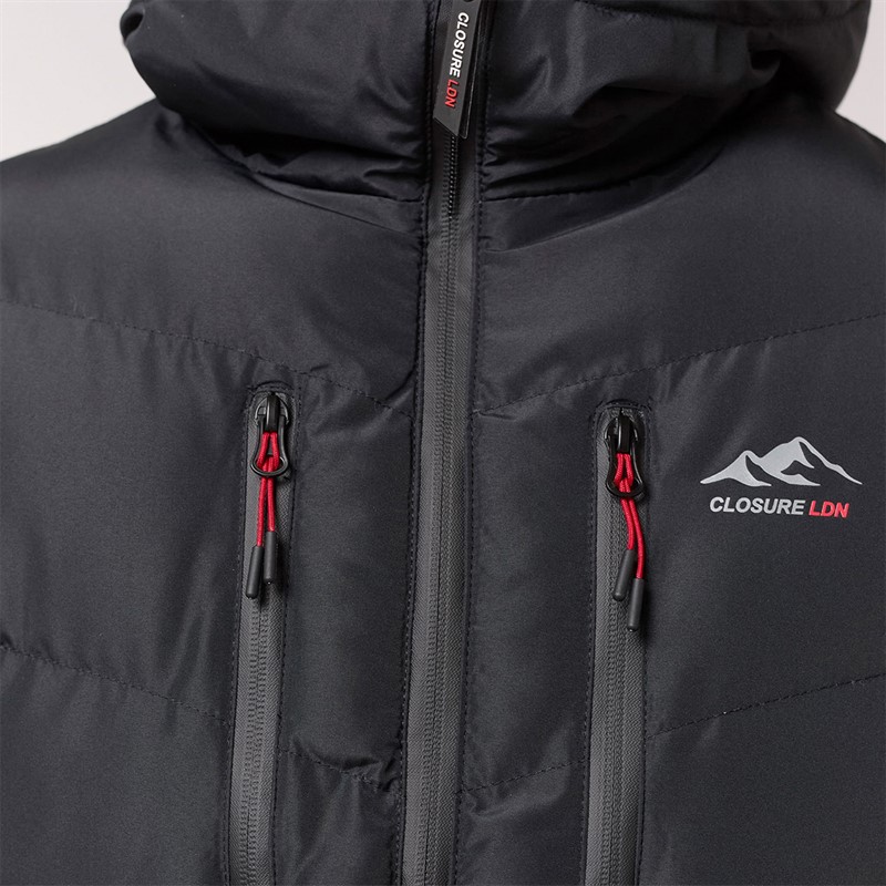 Closure London Herren Tech Logo Puffer Jacke Schwarz