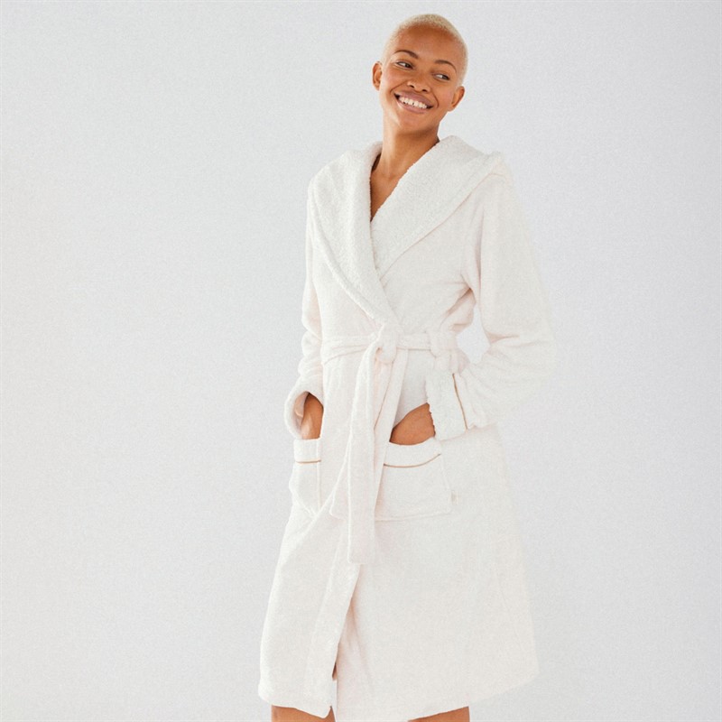 Chelsea Peers Womens Fluffy Dressing Gown White