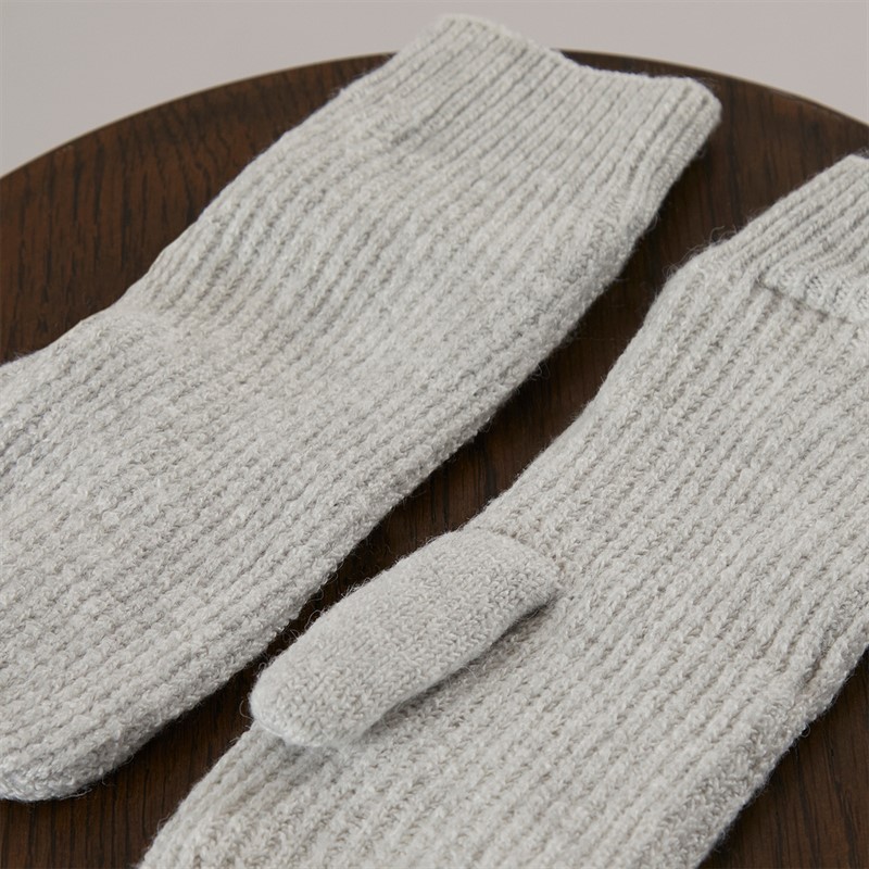 Pieces Womens Benilla Mittens Light Grey Melange