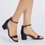 Fluid Womens Hallie Block Heel Sandals Black