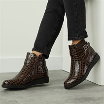 Board Angels Womens Willow Buckled Ankle Boots Brown Patent Croc