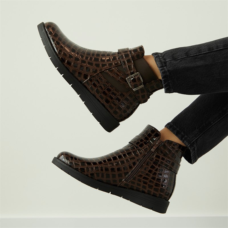 Board Angels Womens Willow Buckled Ankle Boots Brown Patent Croc