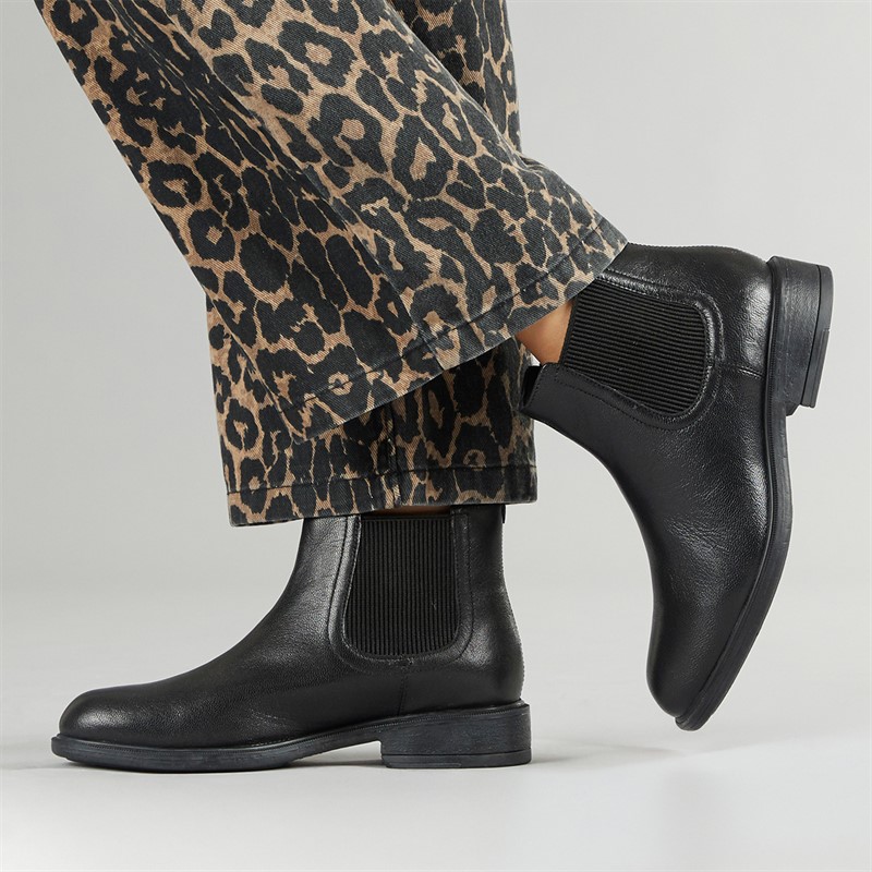 GEOX Damen Catria Chelsea Stiefel Schwarz