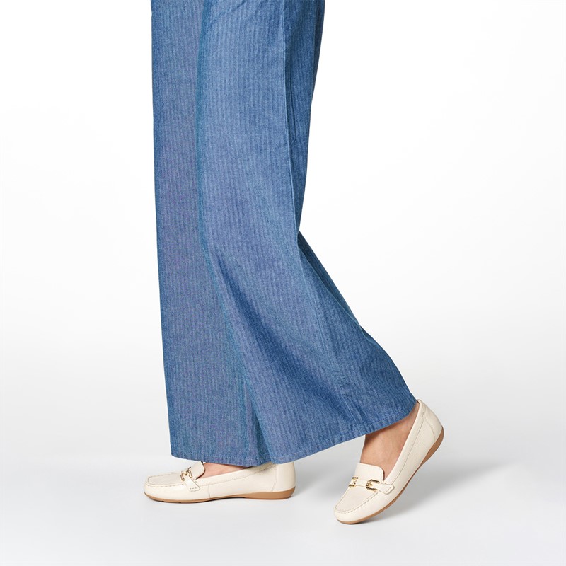 GEOX Womens Annytah Moccasins Papyrus