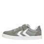 Hummel Baskets basses Stadil en cuir garçon, coupe ajustée, couleur alliage