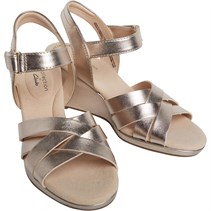 Clarks Womens Lafley Leah Wedge Sandals Metallic