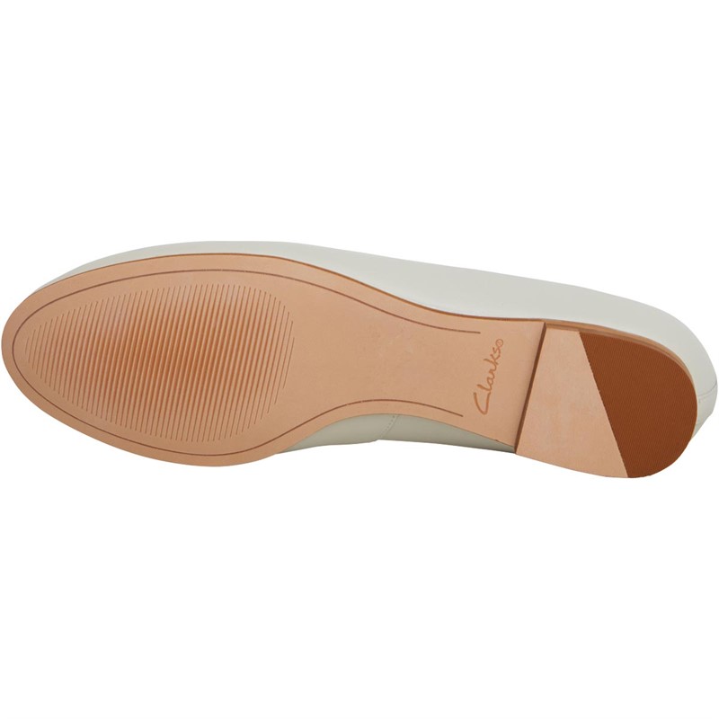 Clarks Womens Standard Fit Grace Piper Shoes White Leather