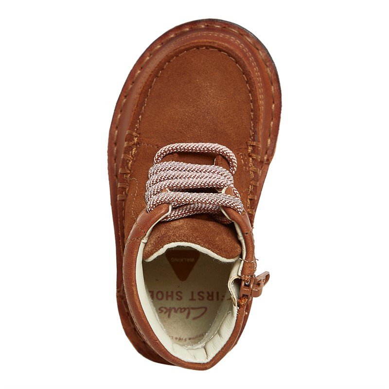 Clarks Infant Boys Banbrook Trail Hi Top Wide Fit Trainers Dark Tan Lea