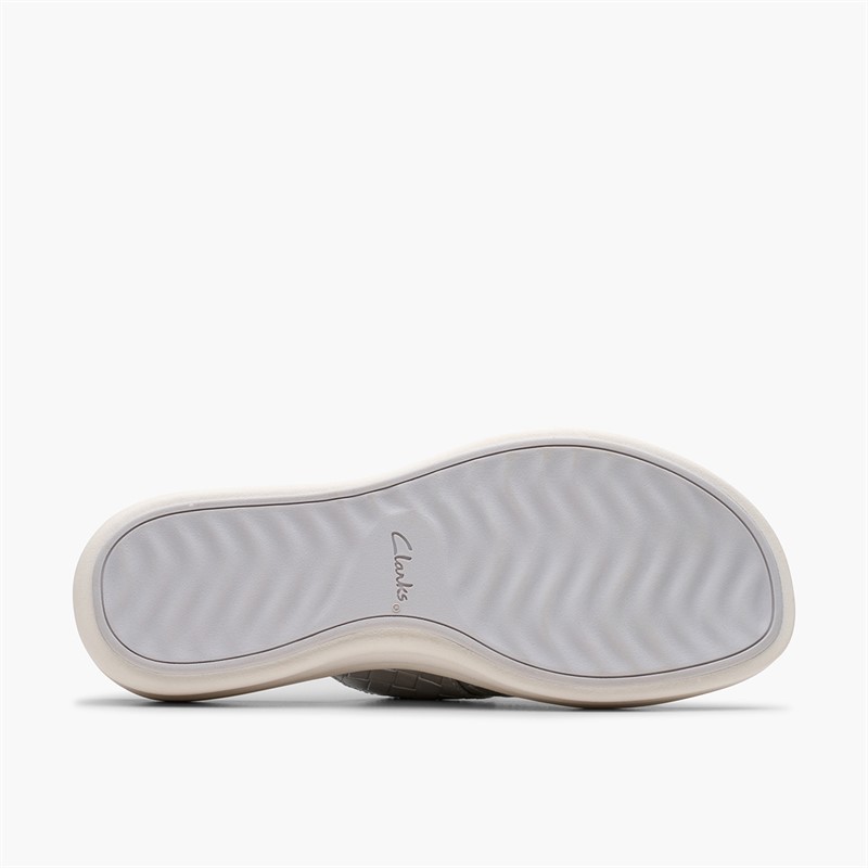 Clarks Womens Drift Buckle D-Fit Sandals Silver