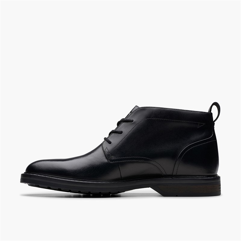 Clarks Mens Aldwin G-Fit Chukka Boots Black