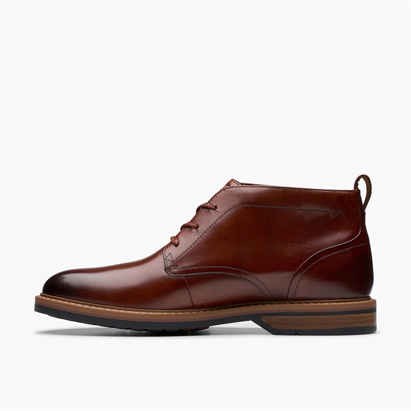 Clarks Mens Aldwin G-Fit Chukka Boots Mid Tan
