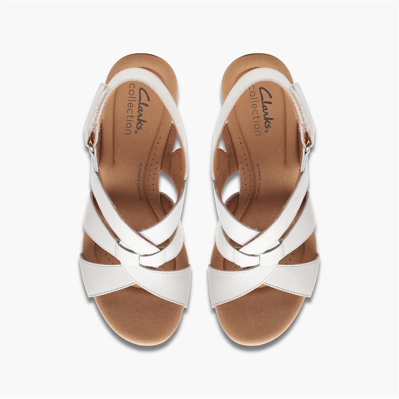 Clarks Womens Giselle Beach E-Fit Sandals White
