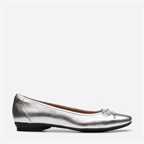 Clarks Womens Candra Light Shoes Silver Metallic