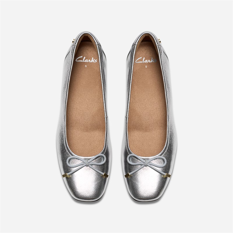 Clarks Womens Candra Light Shoes Silver Metallic