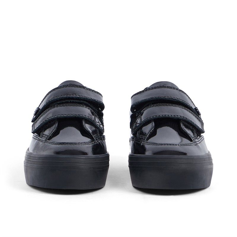 Kickers Girls Tovni Stack Lo Velcro Patent Leather Trainers Black