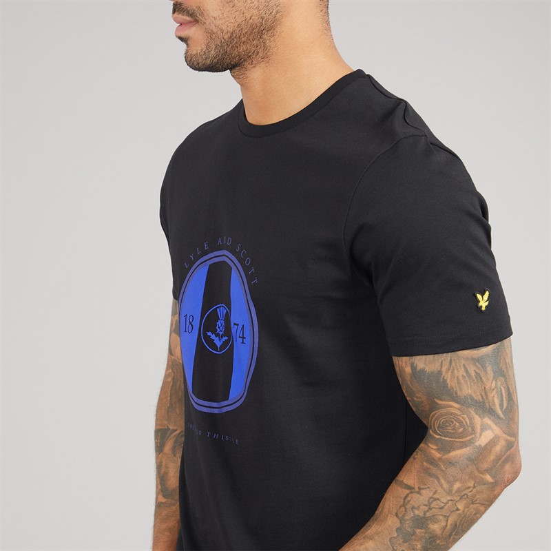 Lyle And Scott Vintage Sportowy T-shirt z grafiką nawiązującą do ostu dla niego kolor X779 Jet Black/Now Blue