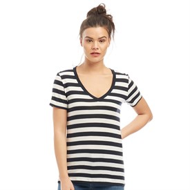 Levis Dames Essential T Shirt Zwart levis kopen in de aanbieding Levis Dames Essential T Shirt Zwart levis kopen in de aanbieding