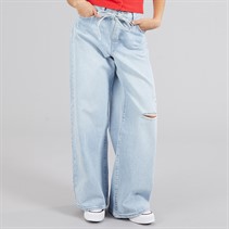 Levi's Womens Tie Waist Jeans Karmas Coming